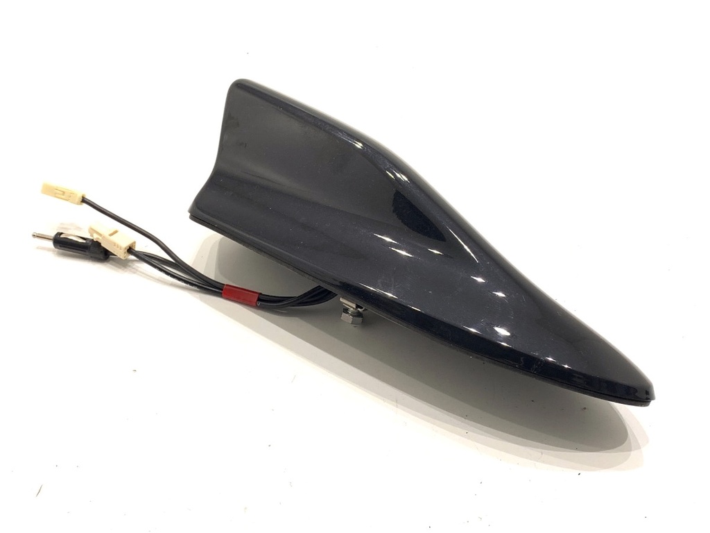[STARK-906288] Antena Mitsubishi Outlander III 2010-2022