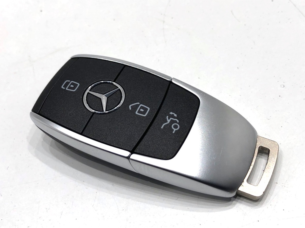 [STARK-910508] Llave MERCEDES-BENZ GLE (V167) 2018-2021