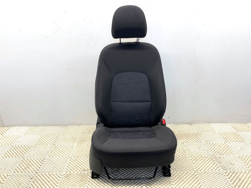 [STARK-910624] Asiento delantero derecho KIA Rio III sedán (UB) 2011-2017 [1.25 CVVT]