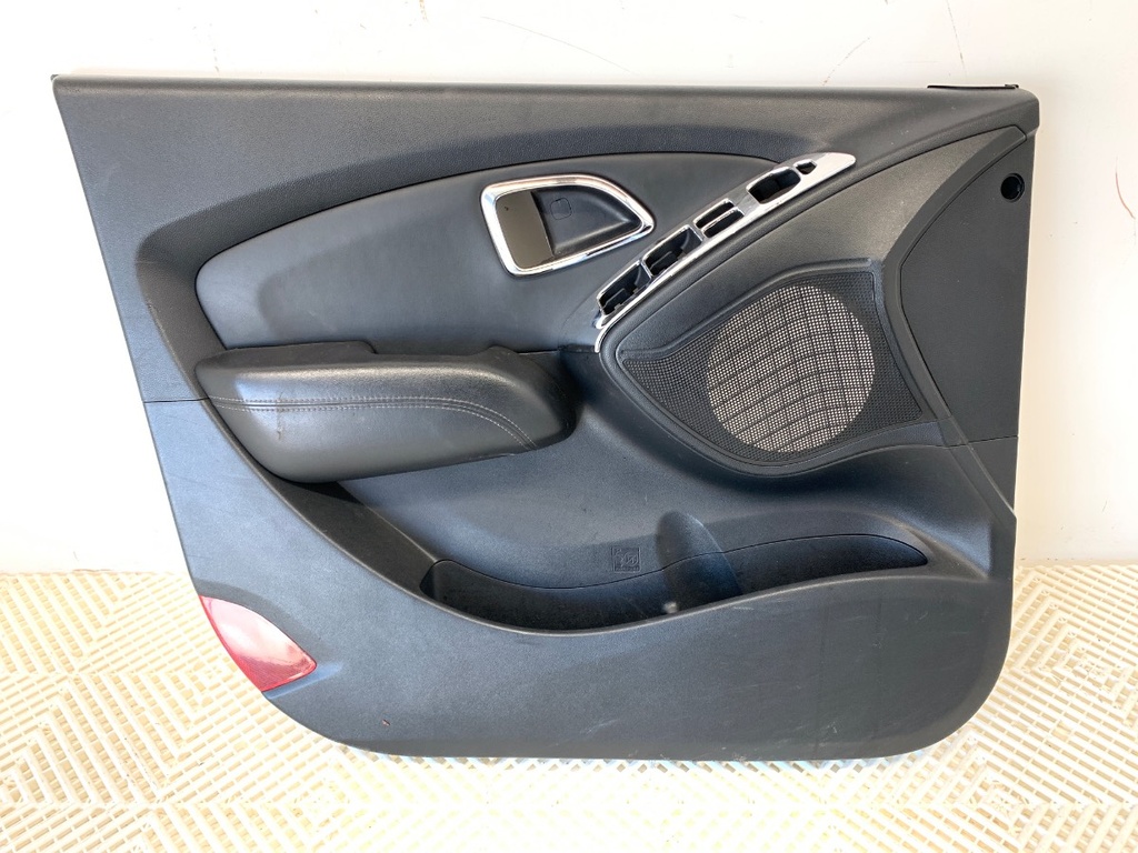 [STARK-912435] Panel de puerta delantero izquierdo HYUNDAI ix35 (LM, EL, ELH) 2009-2022 2.0