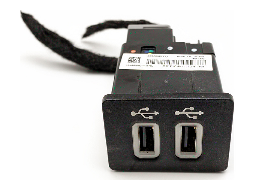 [STARK-911660] Puerto USB FORD ECOSPORT 2011-2022 1.0 EcoBoost 125 CV