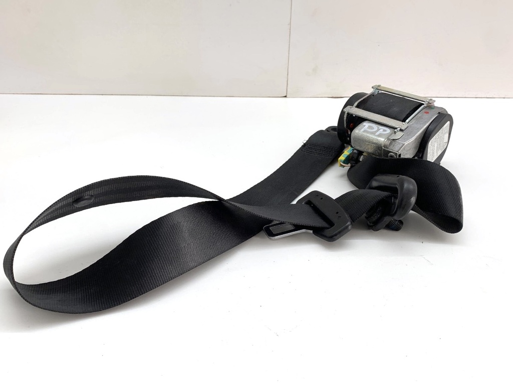 [STARK-914897] Cinturón de seguridad delantero del pasajero derecho Ford Kuga II (DM2) 2012-2022