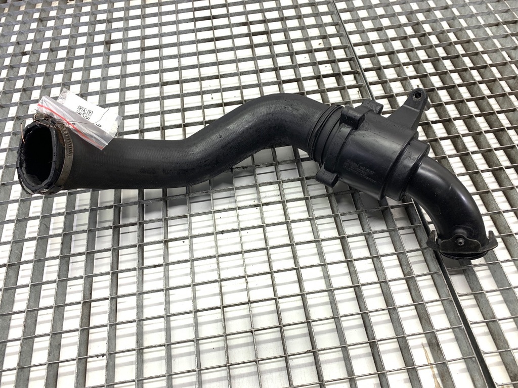 [STARK-915813] Filtro de aire Mercedes-Benz Clase R (W251, V251) 2005-2017 A6421400687