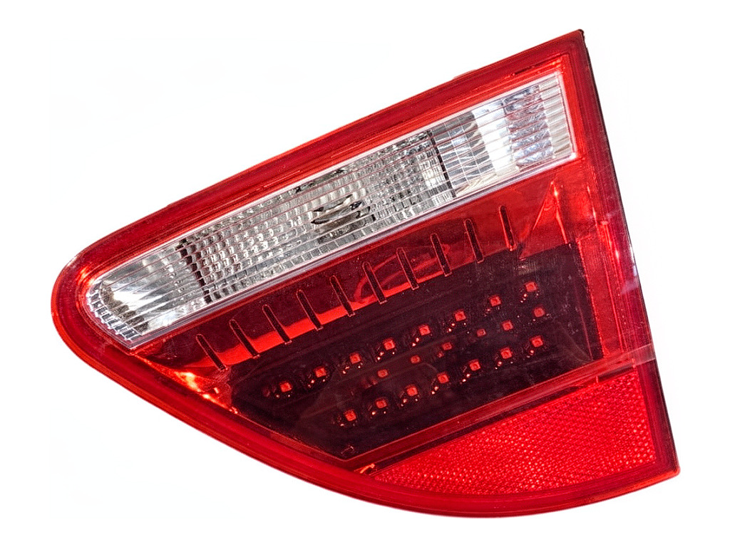 [STARK-929427] Lámpara trasera derecha SEAT EXEO (3R2) 2008-2013