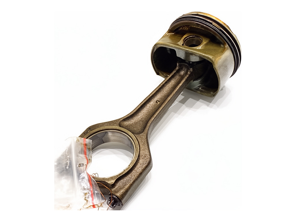 [STARK-932551] Pistón con biela BMW Serie 6 (E64) 630i 2004-2007