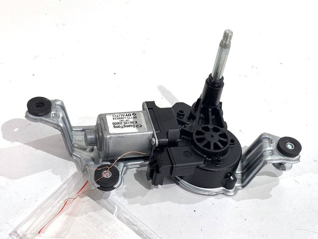 [STARK-801143] Motor de limpiaparabrisas trasero SsangYong Torres (J100) 1.5 GDI AWD 120 kW