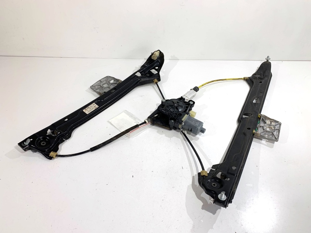 [STARK-832489] Elevalunas trasero derecho AUDI Q8 (4MN) 2018-2022