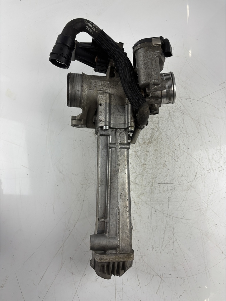 [MTD-439097] Enfriador de gases de escape para Volvo XC70 II 2.4 D5 AWD D5244T15 31422235