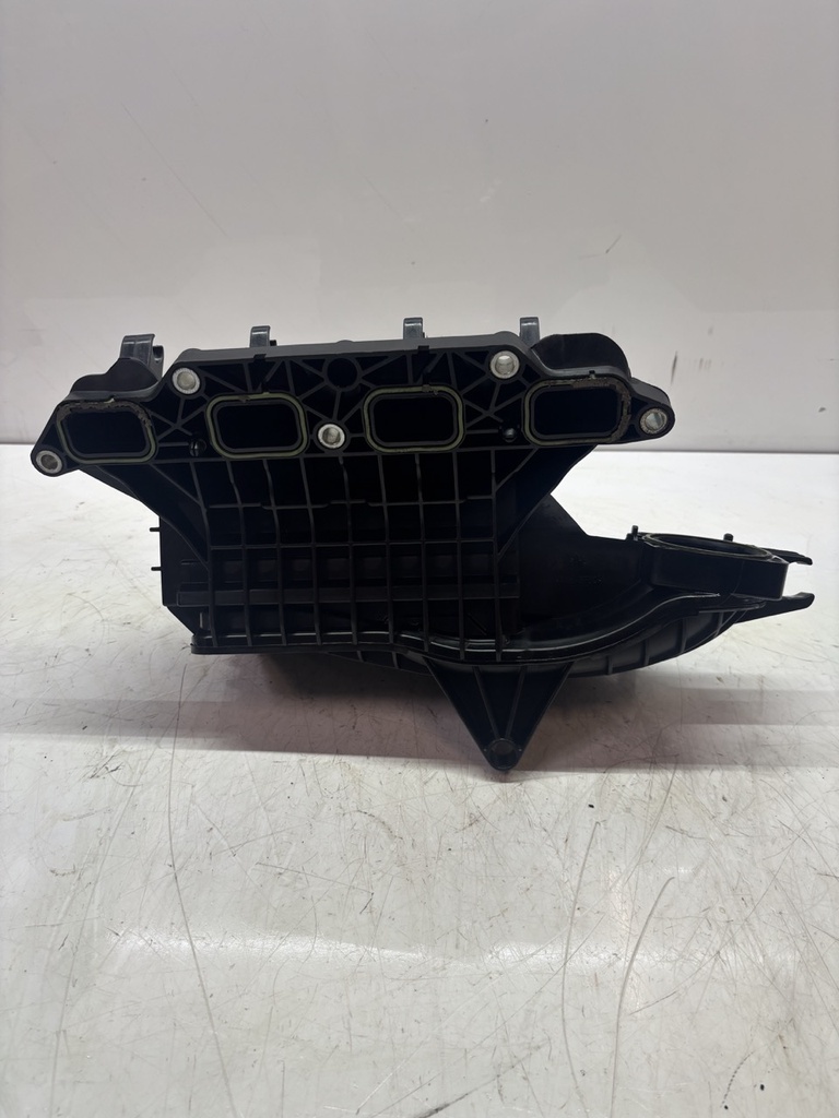 [MTD-467339] Colector de admisión VW Golf VI Passat Scirocco Jetta 1.4 TSI CAXA CAX 03C129711AA