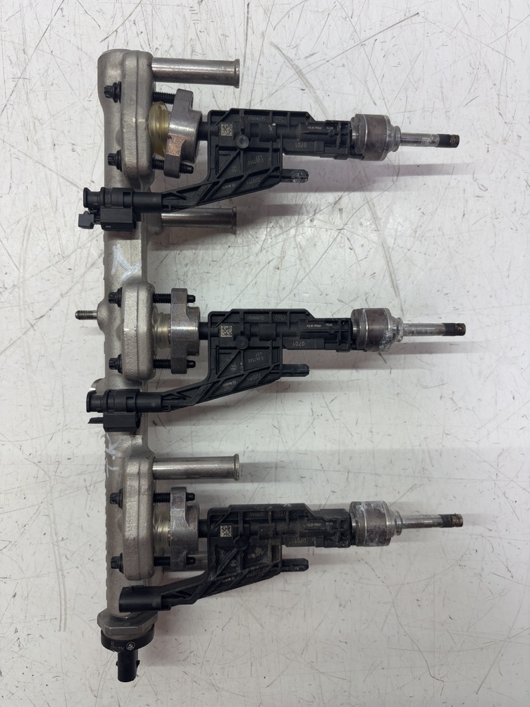 [MTD-472358] Barra de inyectores Mini Clubman F54 1.5 gasolina B38A15A B38 8656548