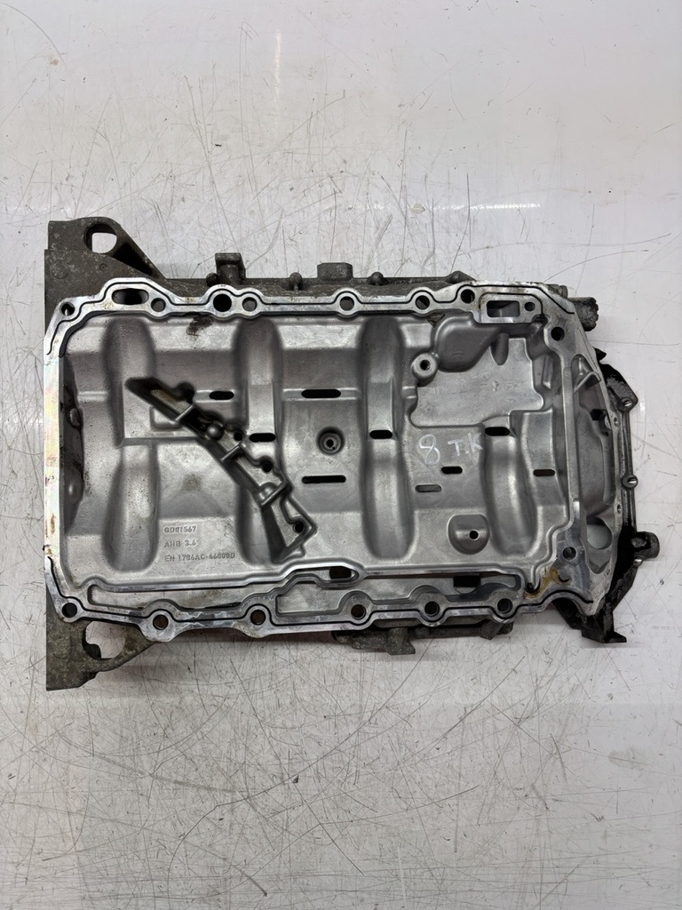 [MTD-480952] Cárter de aceite para Audi A5 Q5 A4 2.0 TFSI CDNC CDN 06H103603AK