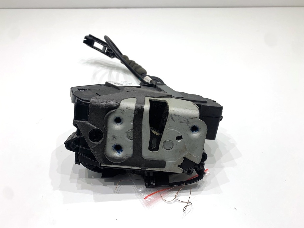 [STARK-848021] Cerradura de puerta delantera izquierda FORD ECOSPORT 2011-2022 1.0 EcoBoost 140CV