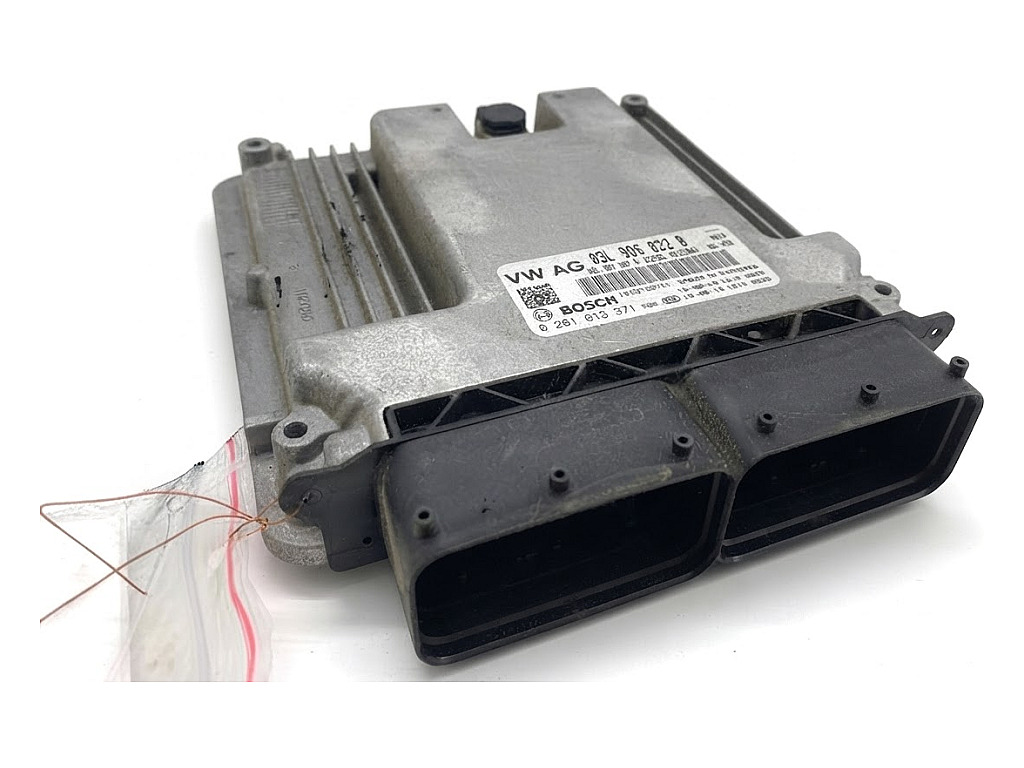[STARK-917122] Unidad de control del motor VW Passat B8 Variant 2.0 TDI 110 kW
