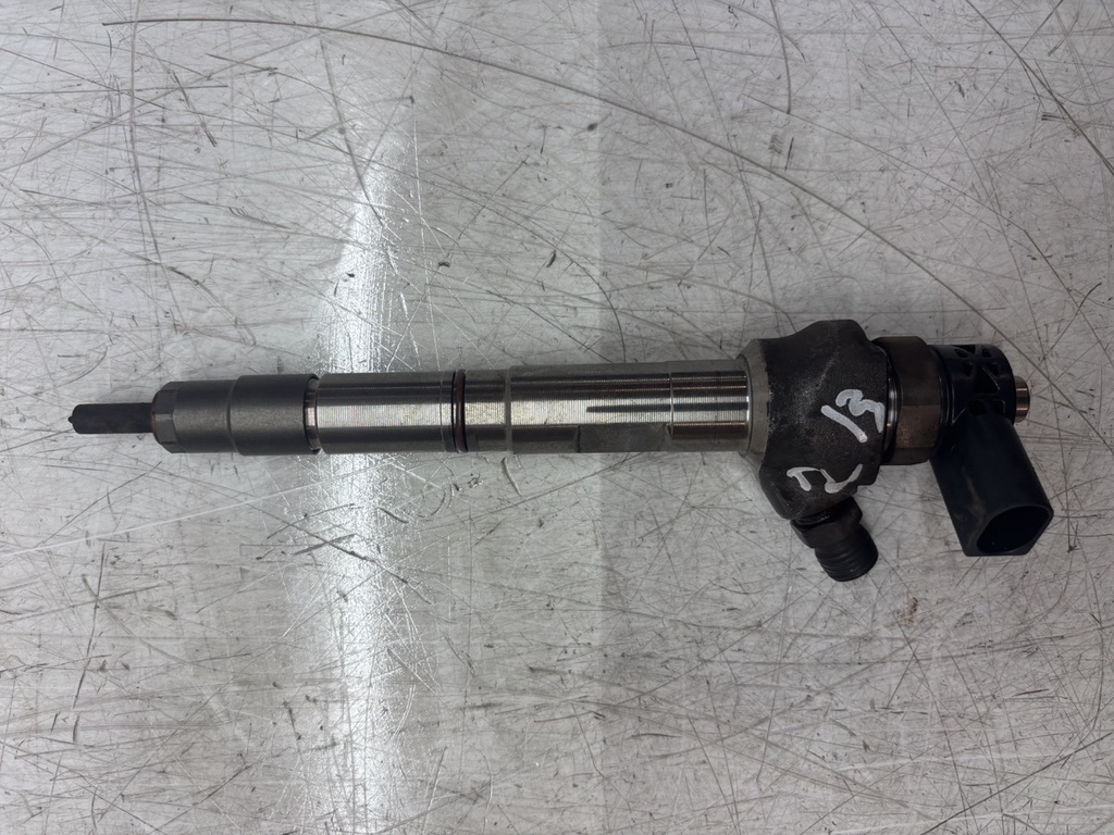 [MTD-480185] Inyector VW Audi Golf VII A3 2.0 TDI DGCA DGC 04L130277AE