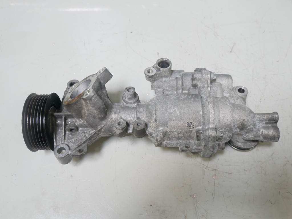 [MTD-426796] Bomba de agua Mercedes C300 2.0 W205 A205 S205 M274.920 M274 274.920 A2742000307