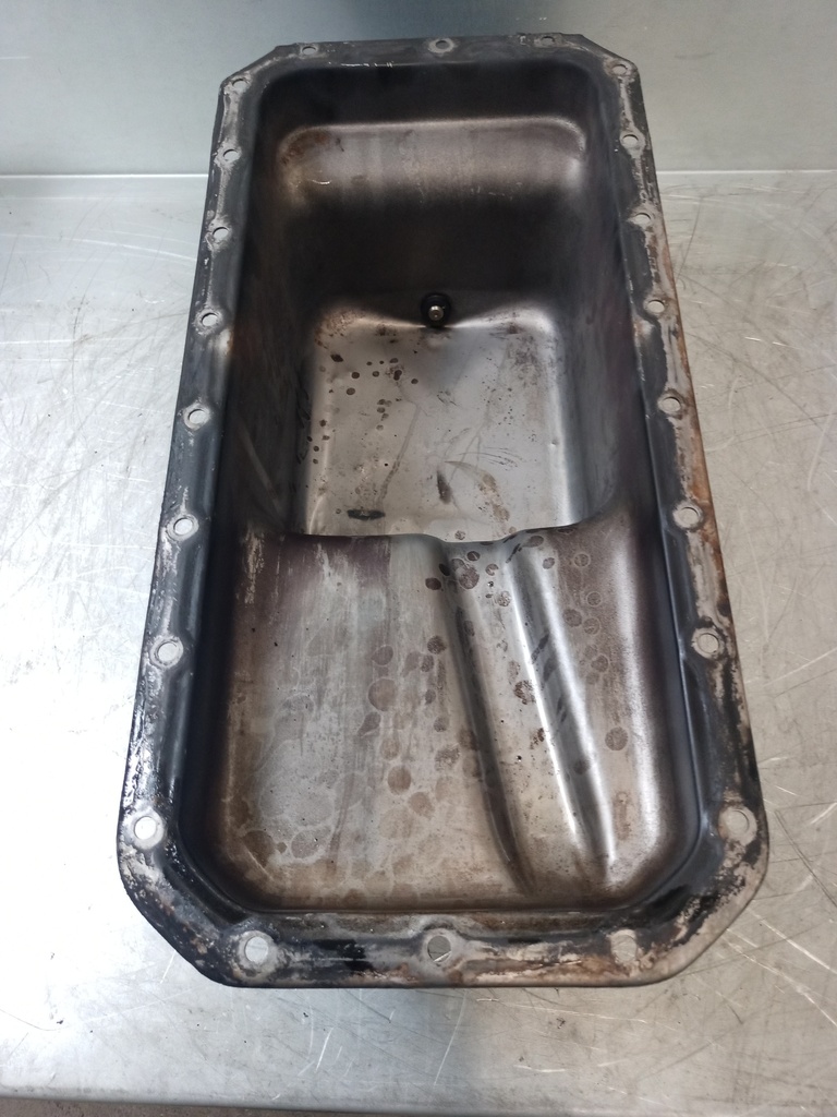 [MTD-429182] Cárter de aceite Land Rover Defender 110 2.5 TDI 12J ERR4696
