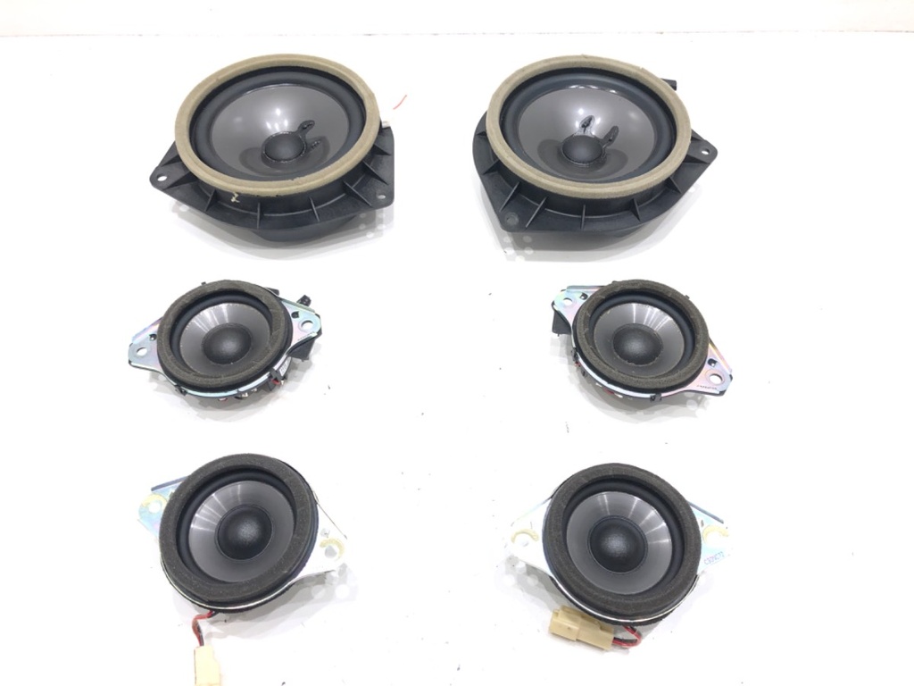 [STARK-671268] Kit de altavoces SUBARU BRZ 2012-2022
