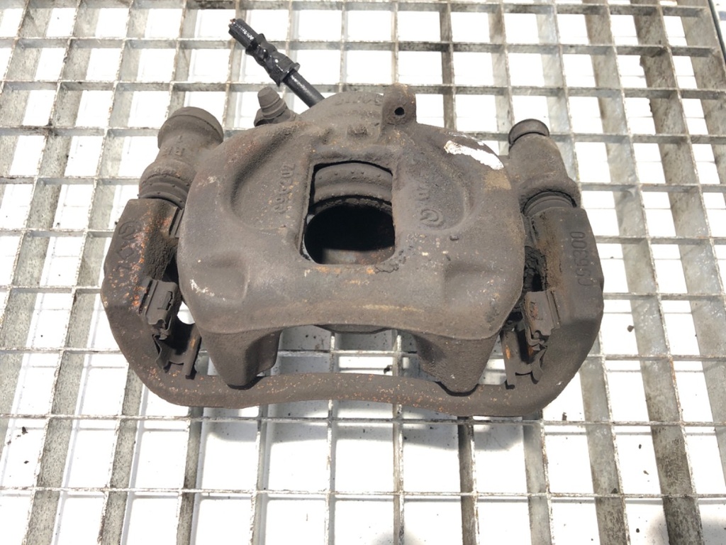 [STARK-685751] Pinza de freno trasera derecha Mercedes-Benz Sprinter 3,5t B906