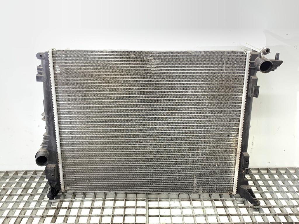 [STARK-781196] Radiador de agua Renault Megane IV Sedán 1.3 TCe 140 (LVNB)