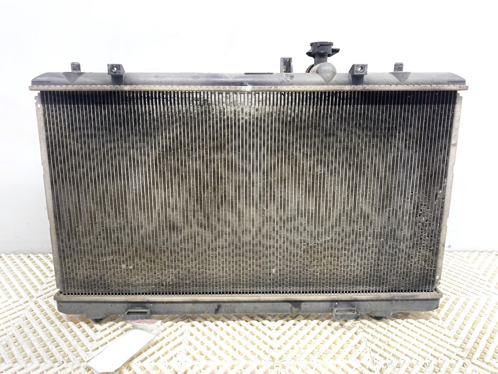 [STARK-792925] Radiador de agua Fiat Sedici (189_) 1.6 16V 4x4 88 kW 120 CV 2006-2014