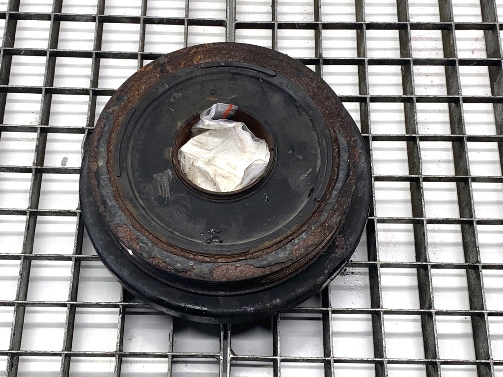 [STARK-837969] Polea de cigüeñal BMW X6 F16 F86 2014-2019 xDrive 30 d 190kW 258CV Diésel