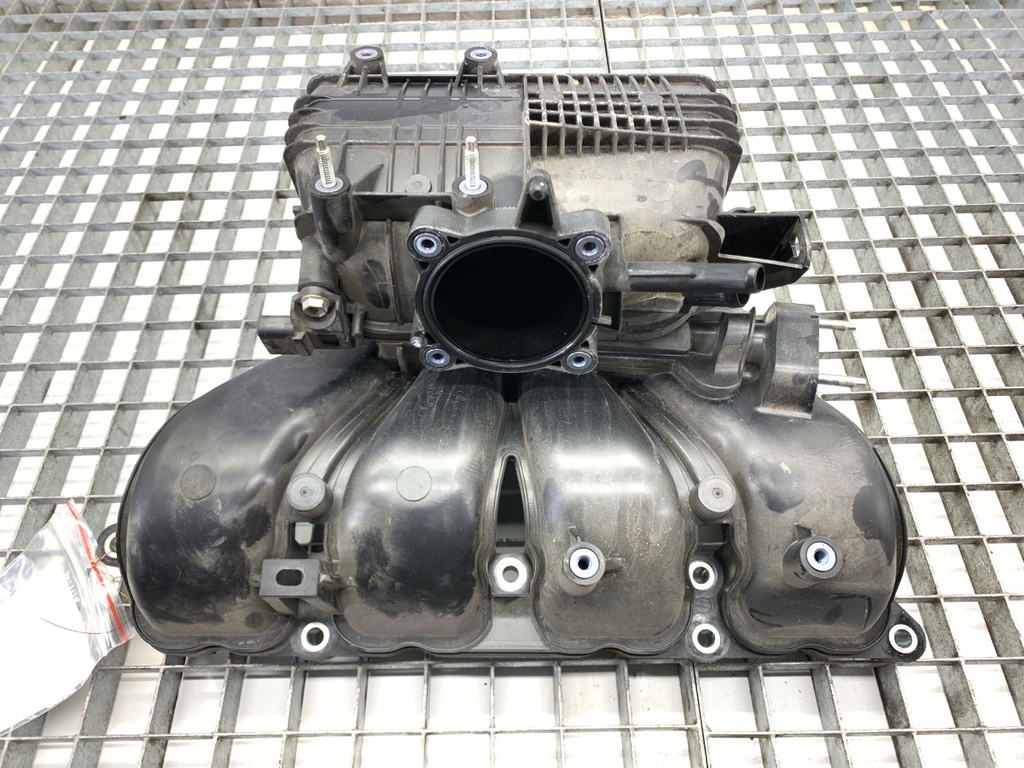 [STARK-865329] Colector de admisión LEXUS IS III 300h (2013-2022)