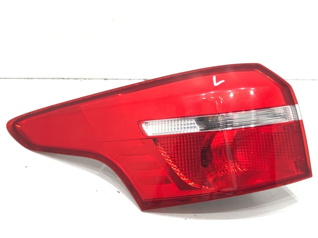 [STARK-591958] Piloto trasero izquierdo FORD FOCUS III Turnier 2010-2022