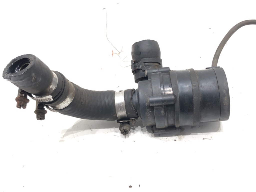 [STARK-620001] Bomba de agua adicional MAZDA 6 Hatchback (GG) 2.0 108 kW 147 CV 2005-2007