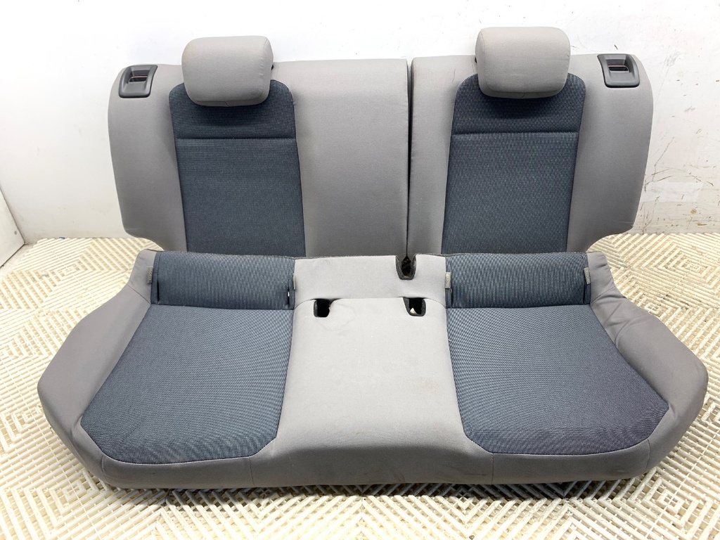 [STARK-739490] Segunda fila de asientos VW UP! (121, 122, BL1, BL2, BL3, 123) 2011-2022