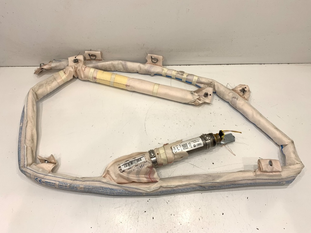 [STARK-767475] Cortina de aire lateral izquierda VW Passat B8 (3G2, CB2) 2014-2022