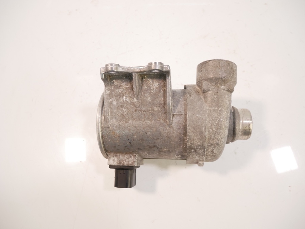 [MTD-447826] Bomba de agua Volvo XC40 2.0 T4 B4204T47 31368715