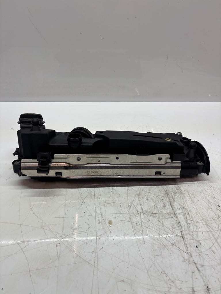 [MTD-496876] Tapa de balancines Skoda VW Superb III Passat B8 2.0 TDI