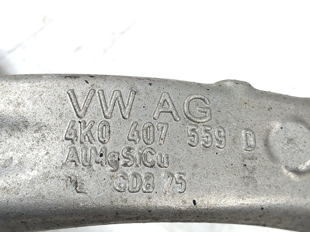 [MTD-535205] Buje de rueda delantero izquierdo Audi A6 C8 Avant (4A5) RS6