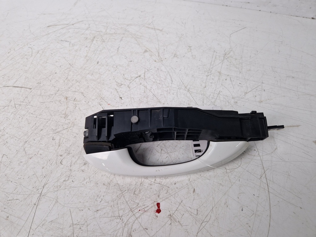 [MTD-497834] Tirador de puerta Peugeot 308