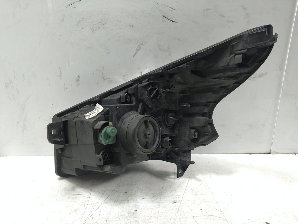 [MTD-534857] Faro derecho Renault Trafic III